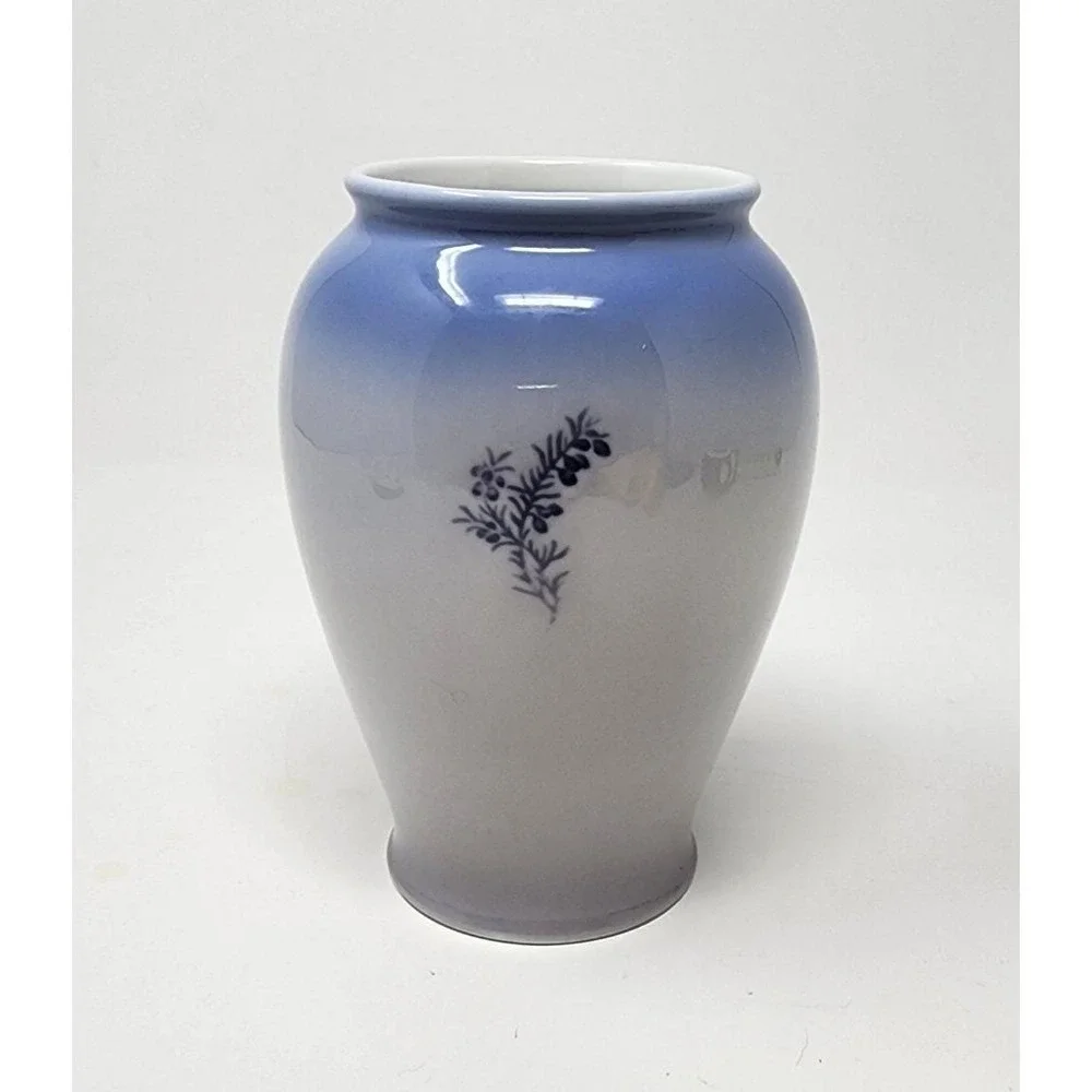 Royal Copenhagen vintage royal